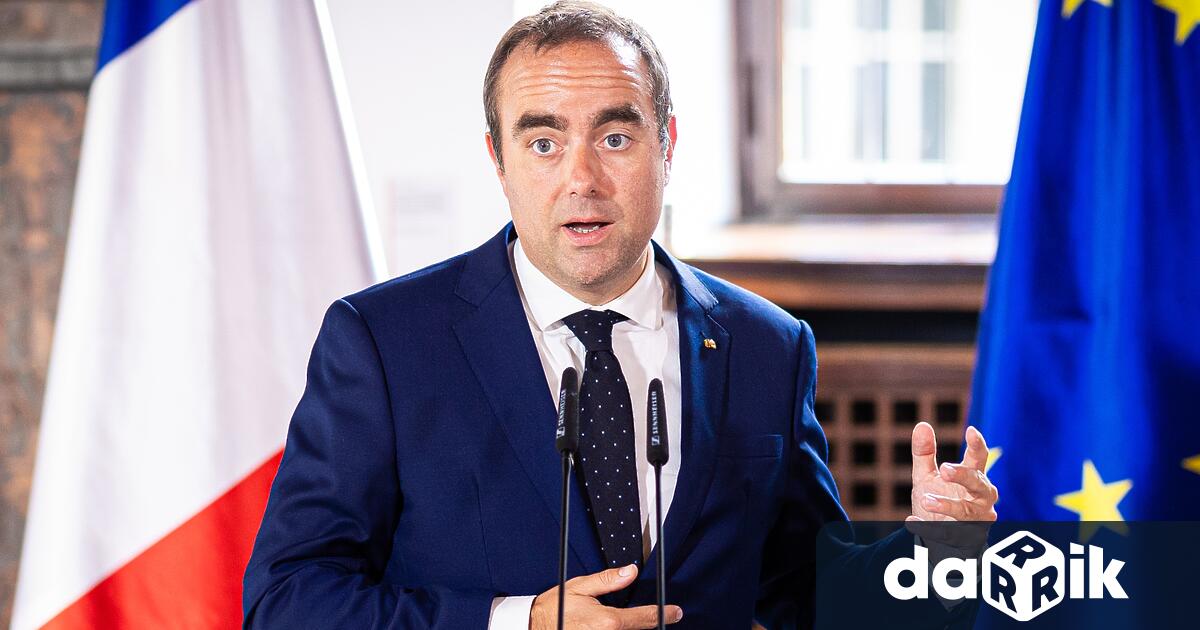 Френският президент Еманюел Макрон назначи Себастиан Льокорню на постаминистър председател на