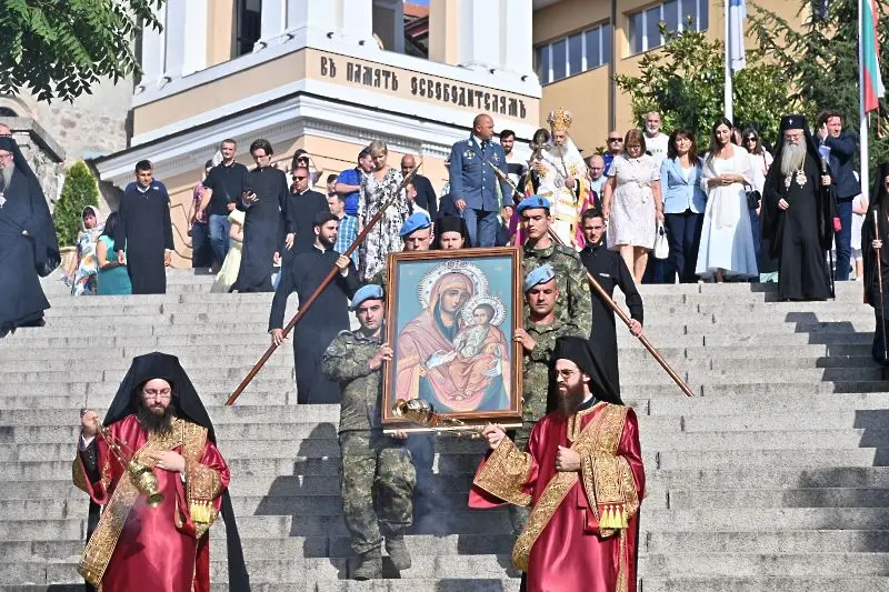 Временнo затварят пътни участъци в центъра на Сливен