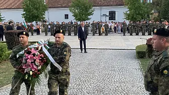 Чавдар Божурски се поклони пред подвига на героите от 6 септември 1885 година