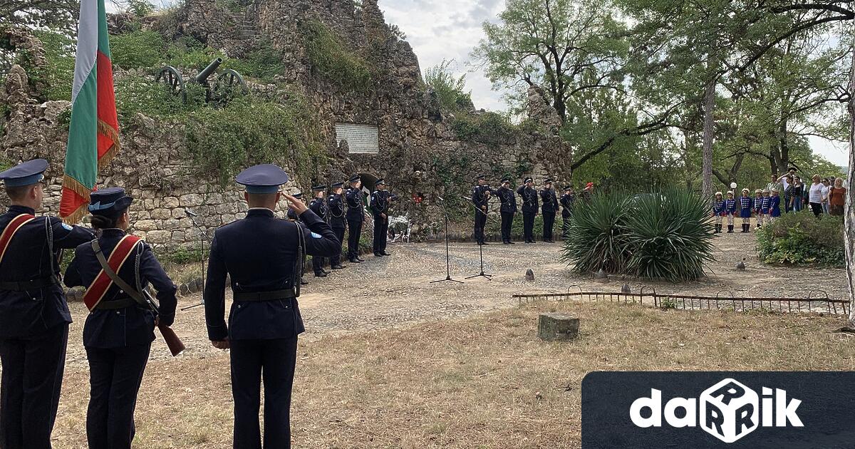 С паметен ритуал пред Костницата в Скобелевия парк днес бе