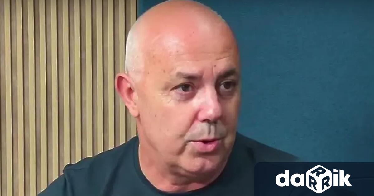 Бившият министър на вътрешните работи и преподавател по наказателно право