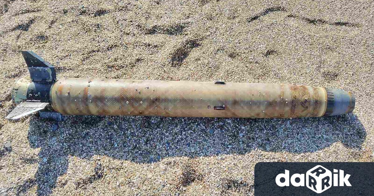 Невзривен боеприпас е открит в морето край плажа Велека в