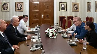 Радев се заема със сигнали за злоупотреби във ВМЗ-Сопот