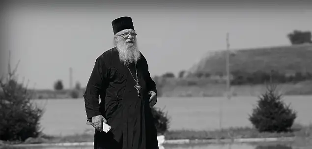  Сбогуваме се с отец Иван от Нови хан 