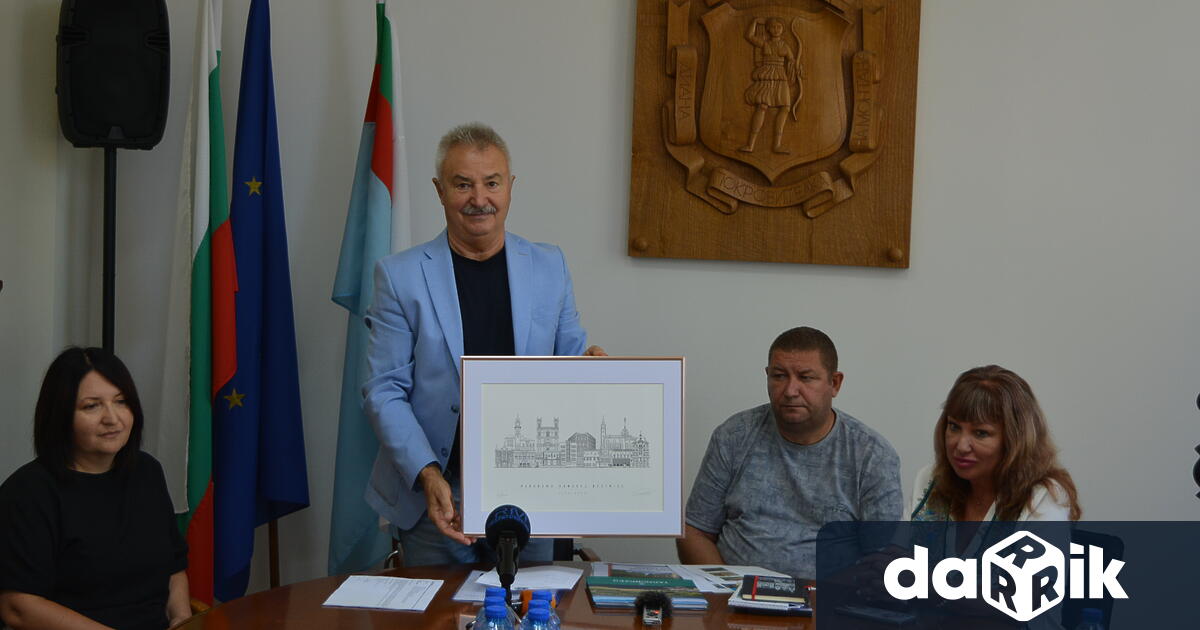 След осем годишно прекъсване кметовете на Монтана Златко Живков и