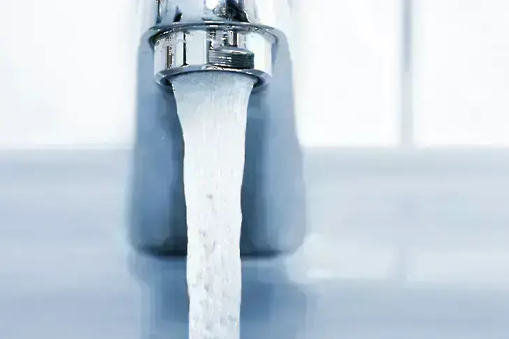 Водата днес от 19,00 часа до 22,00 часа  от 6,00 часа до 9,00 часа      