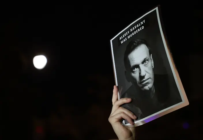 Юлия Навалная: Лабораторни анализи потвърдиха - мъжът ми е бил отровен (ВИДЕО)