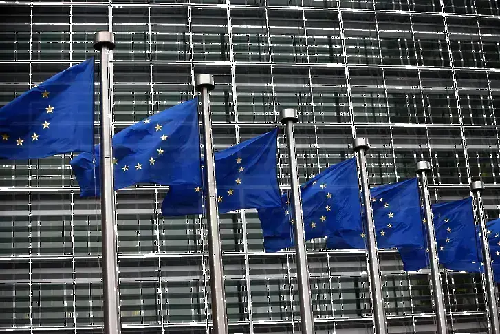 Politico: България и още 5 страни от ЕС блокират предложения на ЕК за санкции срещу Израел