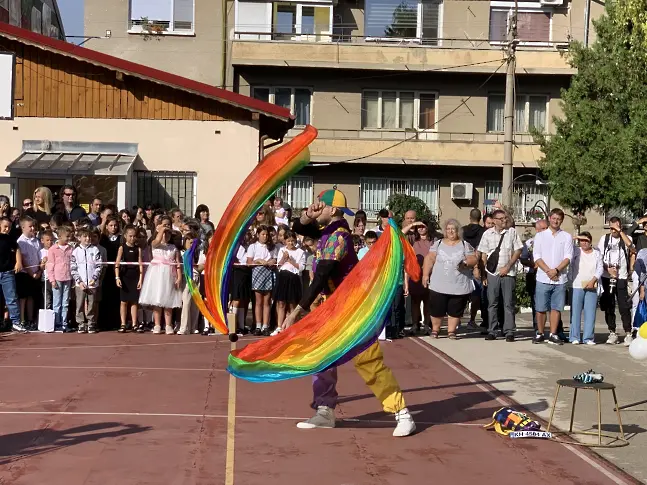  В ИНУ „ Христо Ботев “ - Плевен откриха новата образователна година/ВИДЕО-СНИМКИ/ 