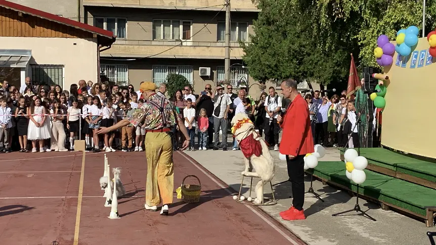  В ИНУ „ Христо Ботев “ - Плевен откриха новата образователна година/ВИДЕО-СНИМКИ/ 