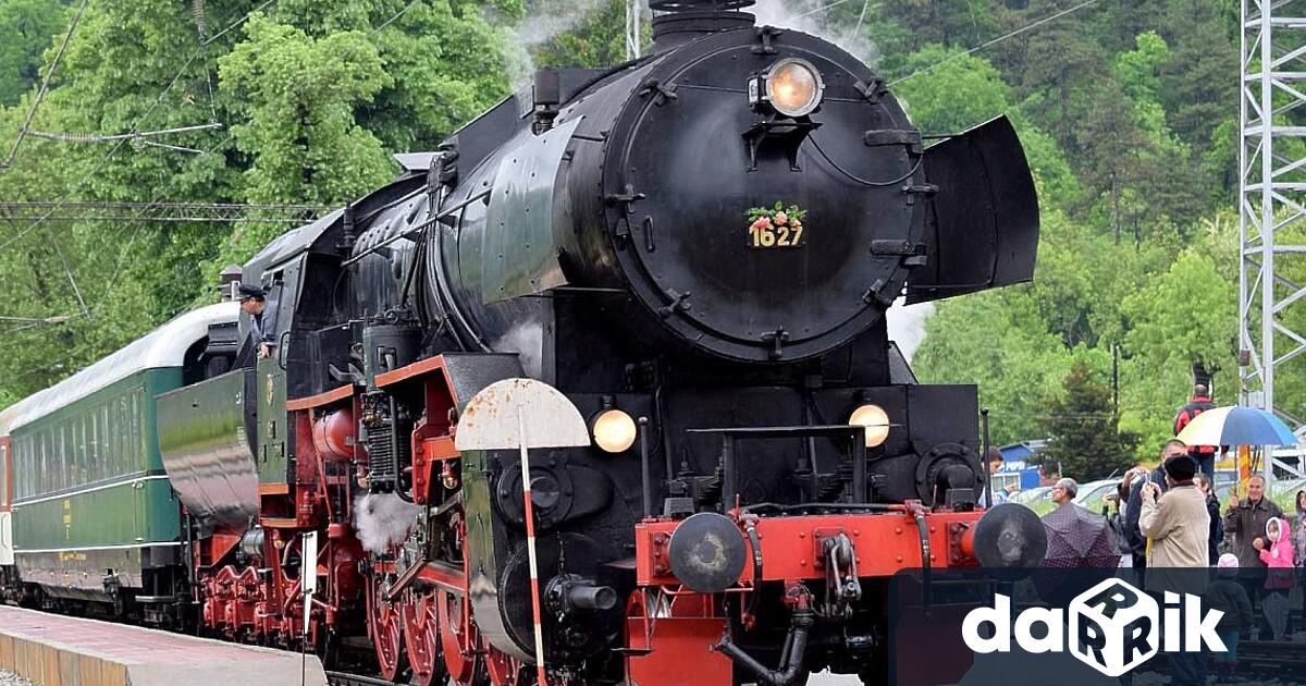 Днес 15 и септември е професионалният празник на локомотивните машинисти