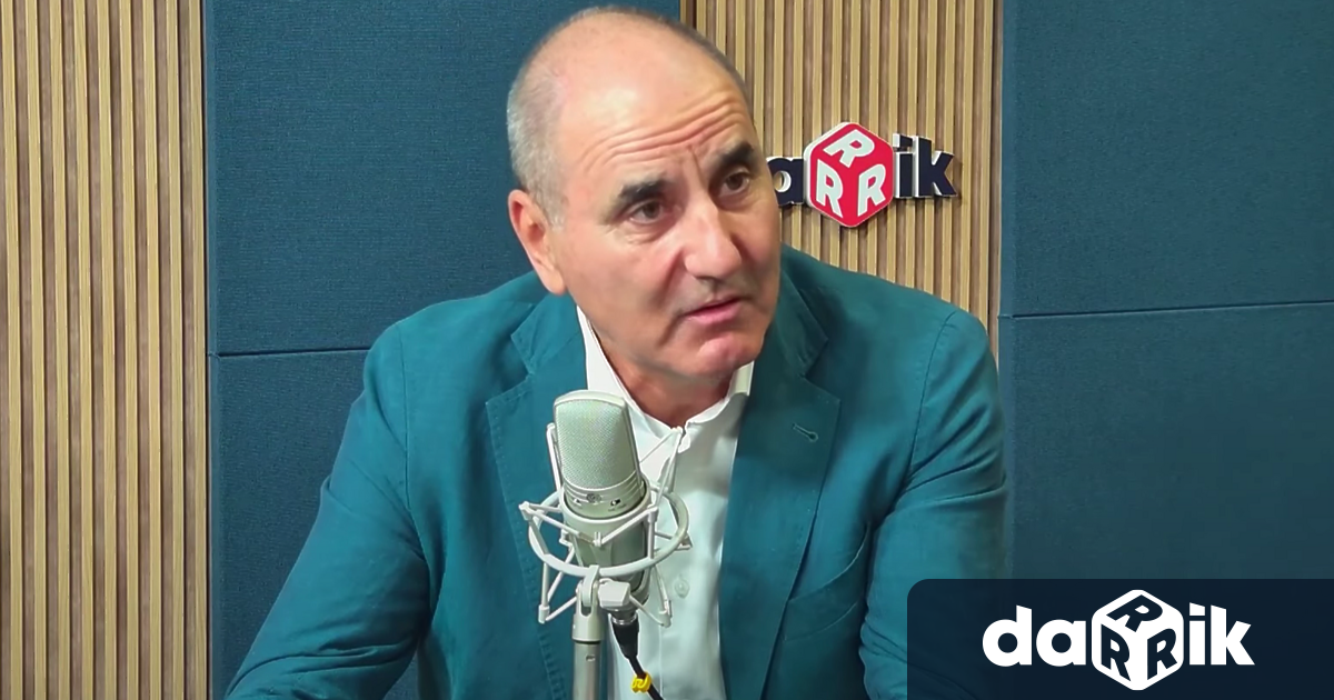 Бившият вътрешен министър Цветан Цветанов бе специален гост в Седмицата