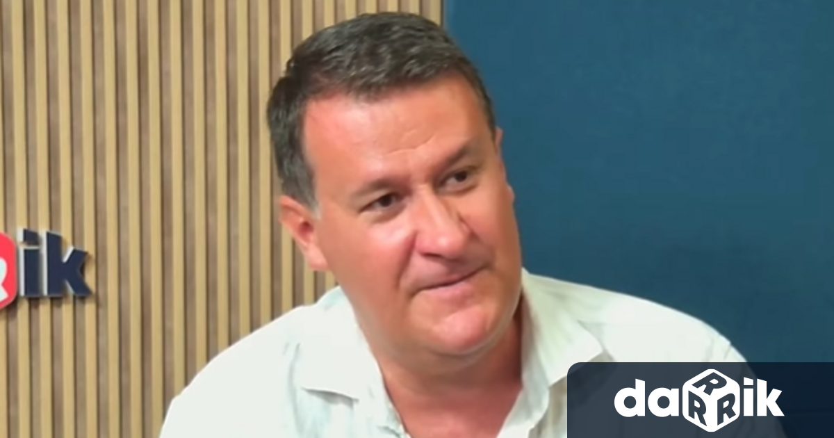 Политологът доц Милен Любенов бе специален гост в Денят на