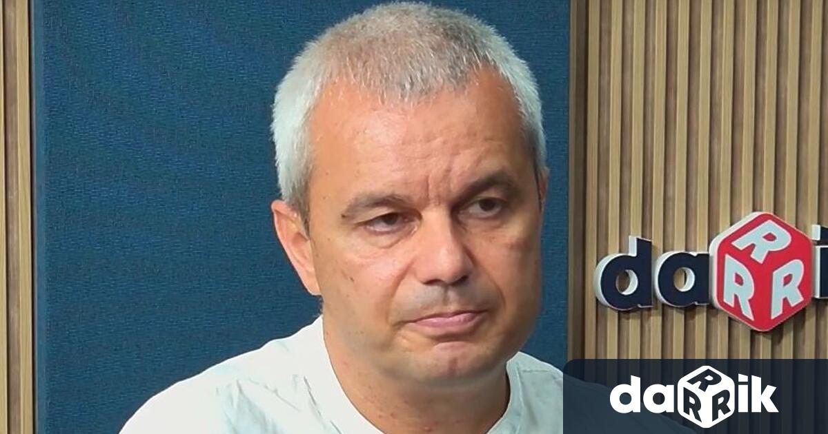 Лидерът на Възраждане Костадин Костадинов бе специален гост в Денят