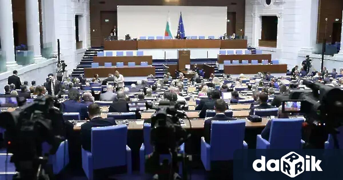 Трети ден няма кворум в Народното събрание Точно в 9 03