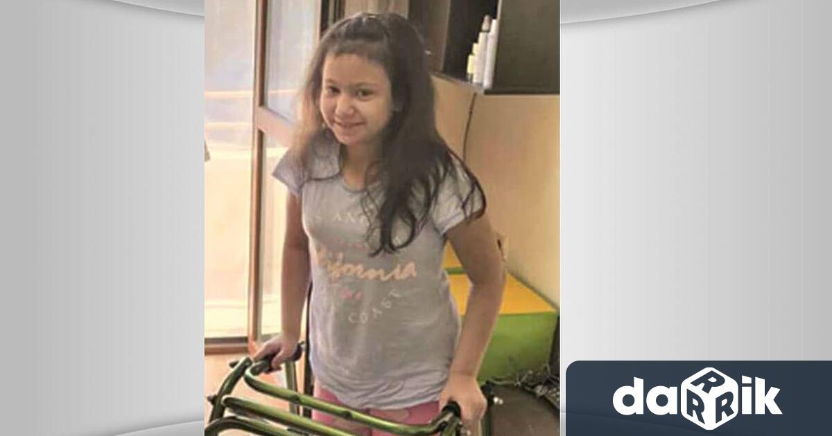 10 годишната Мария Антоанета от Хасково е с диагноза Спина бифида и