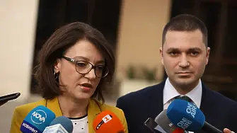 Прокурорският син, задържан за отглеждане на марихуана, остава в ареста