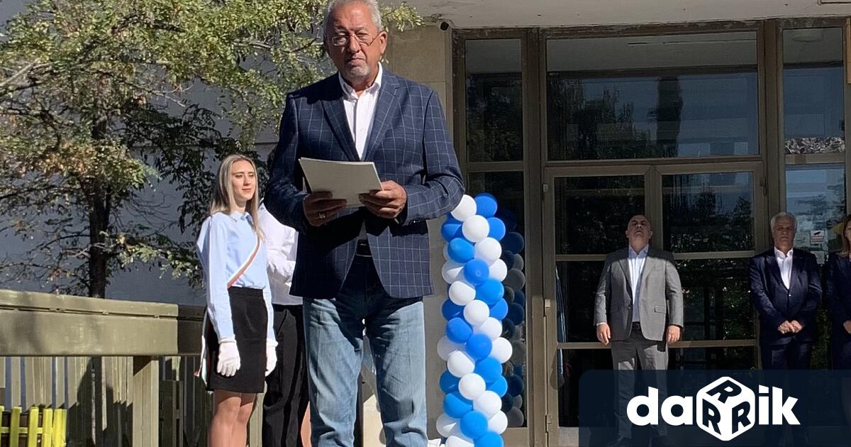 Областният управител Чавдар Божурски днес 23 септември бе гост на