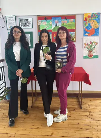 Представяне на наръчника „Капан за тийнейджъри“ в община Левски