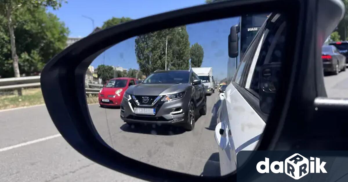 Движението по пътя за Гърция е интензивно още в ранните