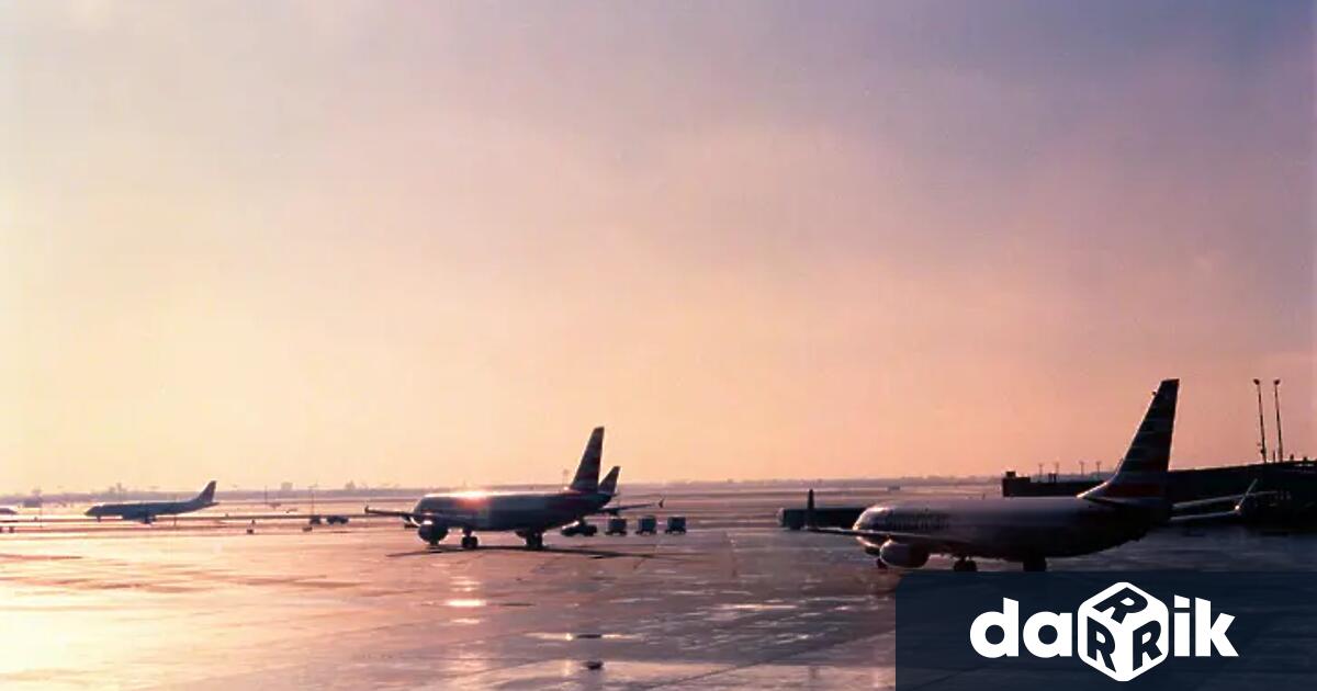 Продължават проблемите на лондонското летище Хийтроу и летищата в Берлин