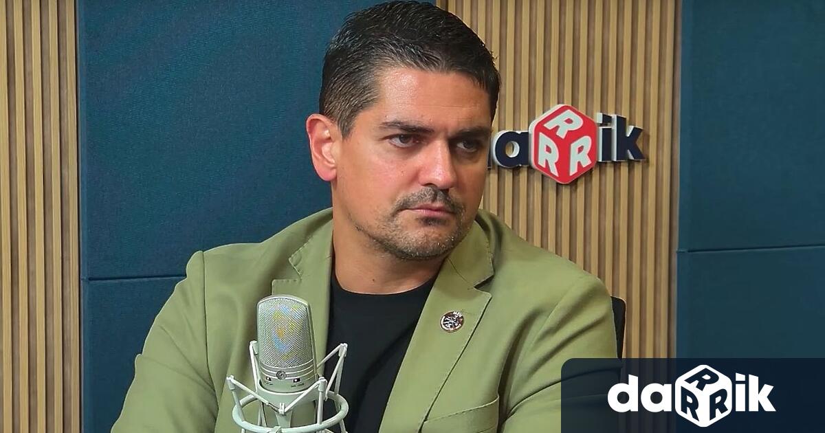 Лидерът на МЕЧ Радостин Василев бе специален гост в Денят