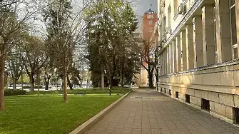 В петък ще има значителна облачност, на места с валежи от дъжд