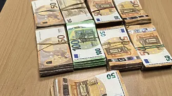 Задържаха близо 160 000 евро на „Капитан Андреево“