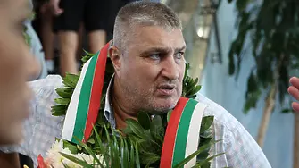 Любо Ганев: България жадува за такова нещо, радвам се, че го донесохме на хилядите българи