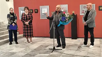 Юбилейна изложба на Красимир Яков „7 от 70“ представя ХГ „Илия Бешков“