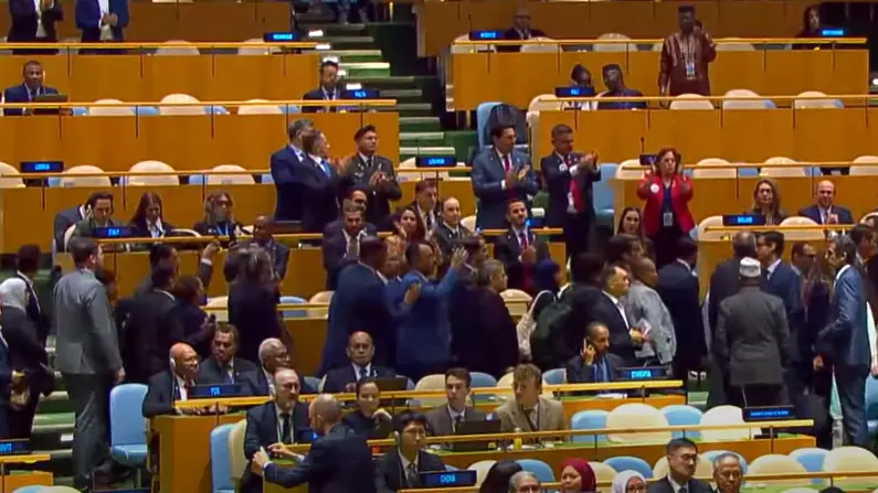 Делегати напуснаха залата на ООН при речта на Нетаняху (ВИДЕО)