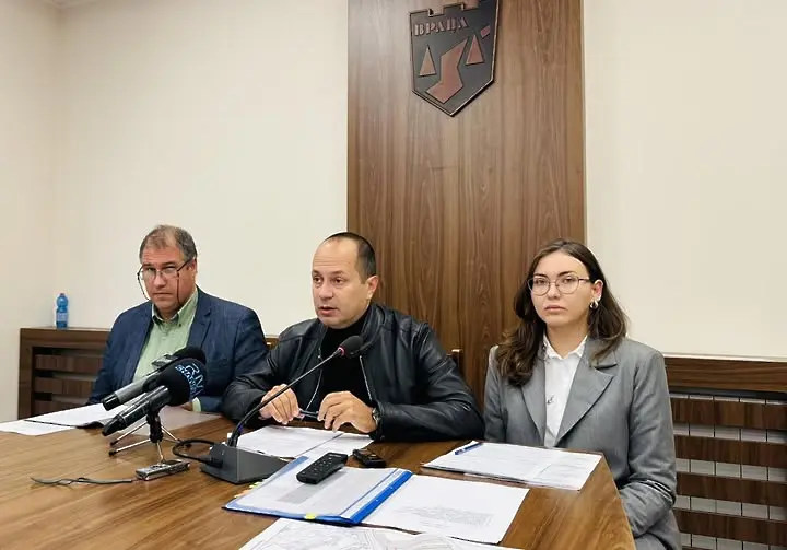 Завърши изграждането на парка в ж.к. „Сениче“