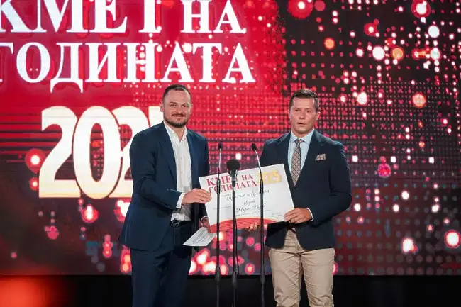 Кметовете на бедстващите Несебър и Царево наградени с отличия "Кмет на годината"