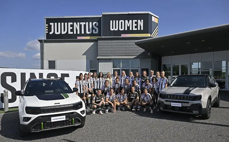 Jeep® подкрепя шампионите: Juventus Women получават неукротимия Avenger