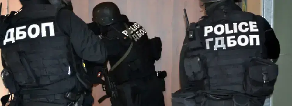 ГДБОП разби престъпна група за трафик на мигранти, седем души са арестувани