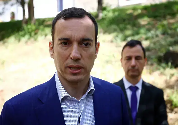 Кметът Терзиев видя нова възможност в кризата с отпадъците в София