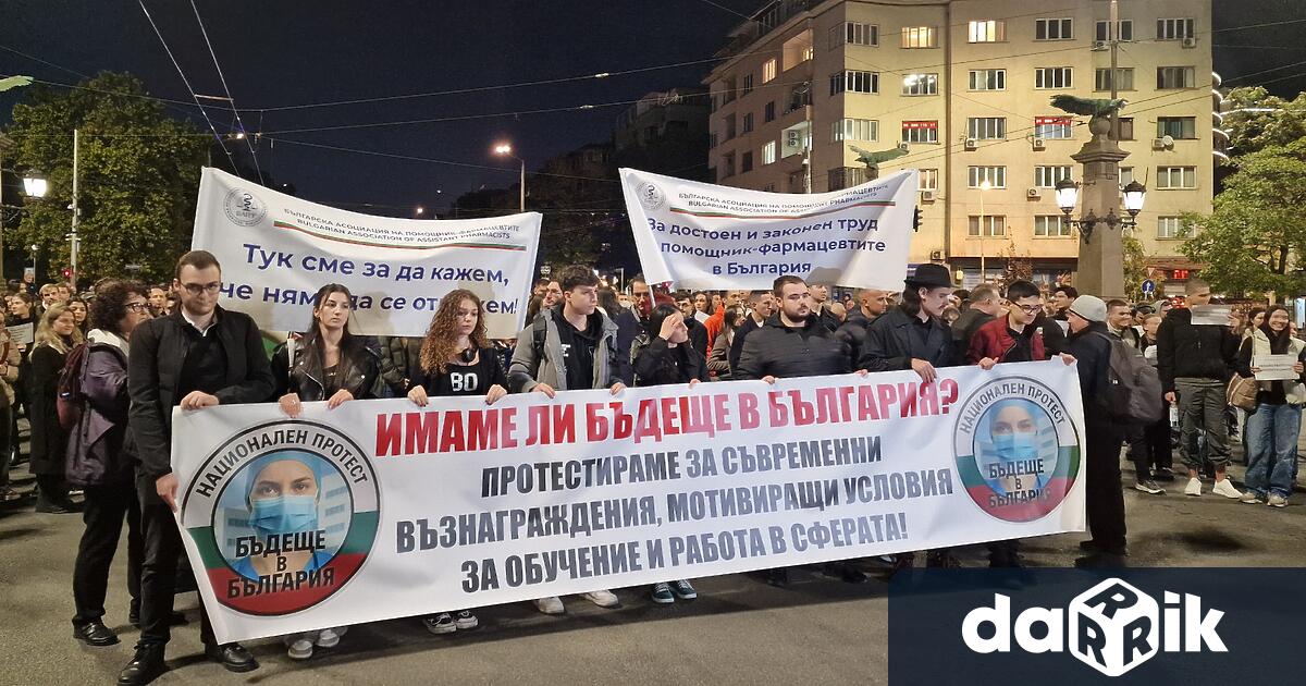 Приключи протестът на младите лекари движението на Орлов мост е