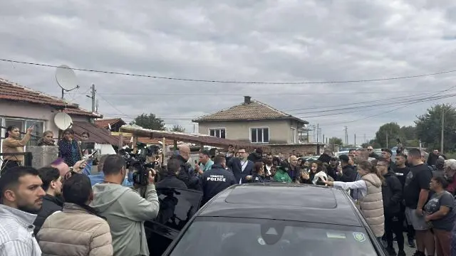Напрежение в пазарджишкото село Огняново: Полицията с акция срещу търговията с вот