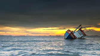 Кораб, плаващ под камерунски флаг, потъна на 140 морски мили от Варна