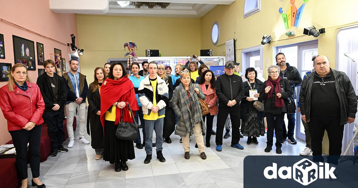 Държавният куклен театър за пореден път подготви богата програма от