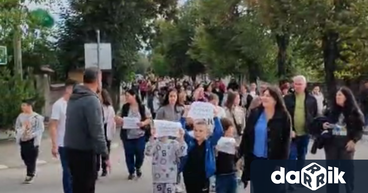 Жители на Рогош, Трилистник, Скутаре, Маноле и Манолско Конаре излязоха