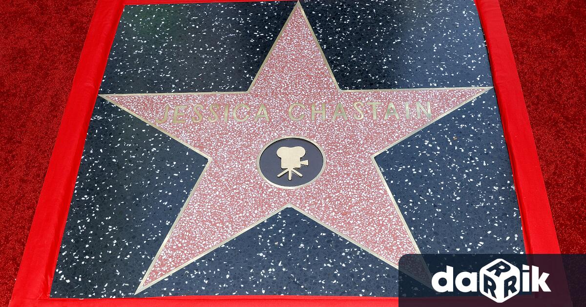 Рок легендите Деф Лепард получиха своя звезда в Алеята на