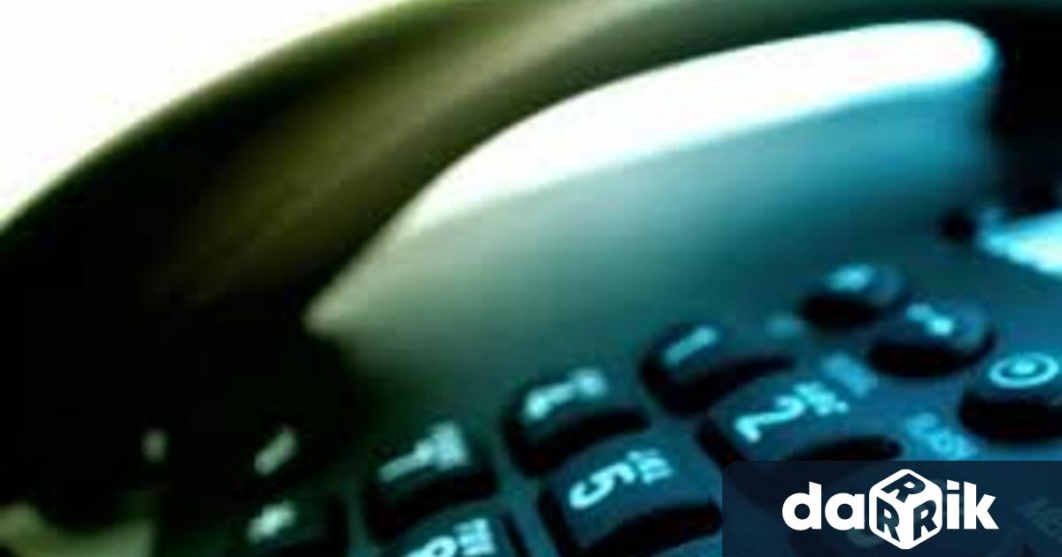 Привечер на 10 октомври в района на паркинг пред хипермаркет