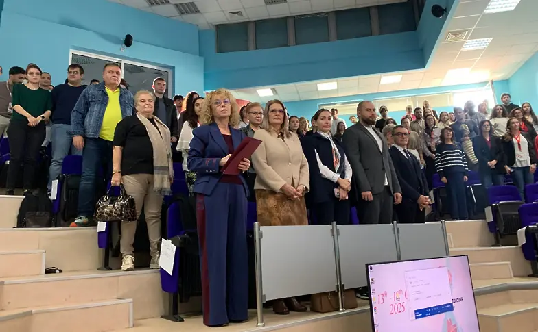 В МУ-Плевен официално откриха XXII Международна научна конференция за студенти и млади лекари