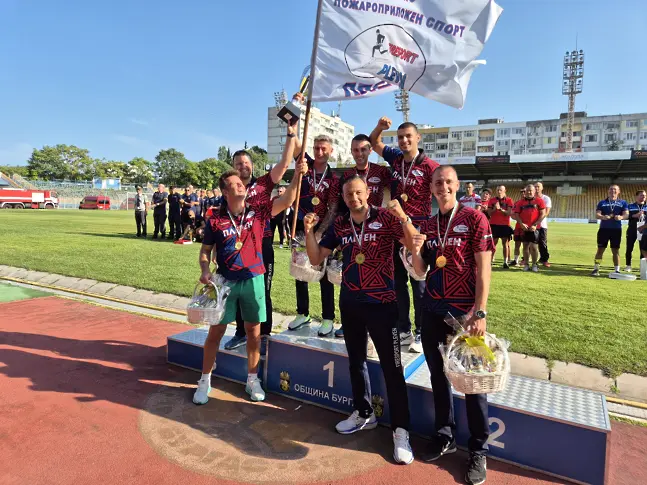  Спортни триумфи на чиновници от РДПБЗН - Плевен в надпреварите по пожароприложен спорт 