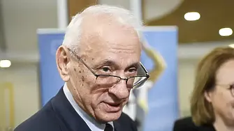Силви Кирилов с приветствие за Денят на българския лекар