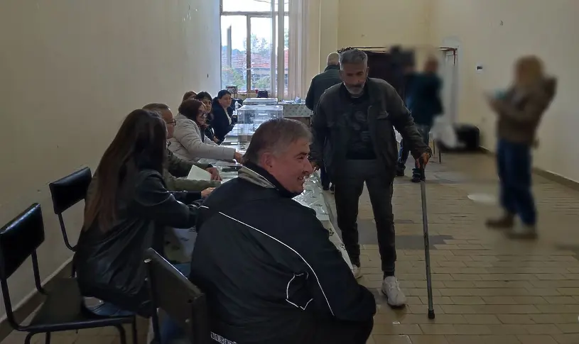 Близо 50 на сто вече избраха своя кмет на Черногорово