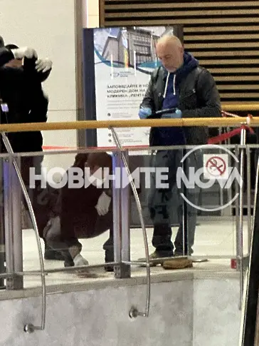 СНИМКИ: Ето къде момче бе намушкано с нож в мол в София, след което почина