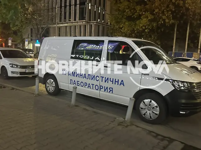 СНИМКИ: Ето къде момче бе намушкано с нож в мол в София, след което почина