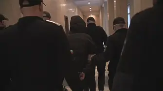 Гледат мярката на 15-годишния убиец, наръгал свой връстник в столичен мол